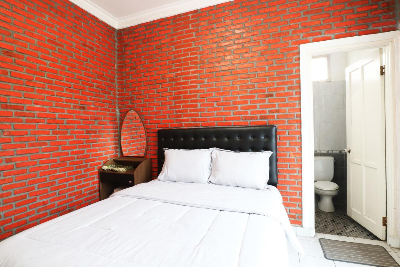 Villa Madani Paragajen 외부 사진