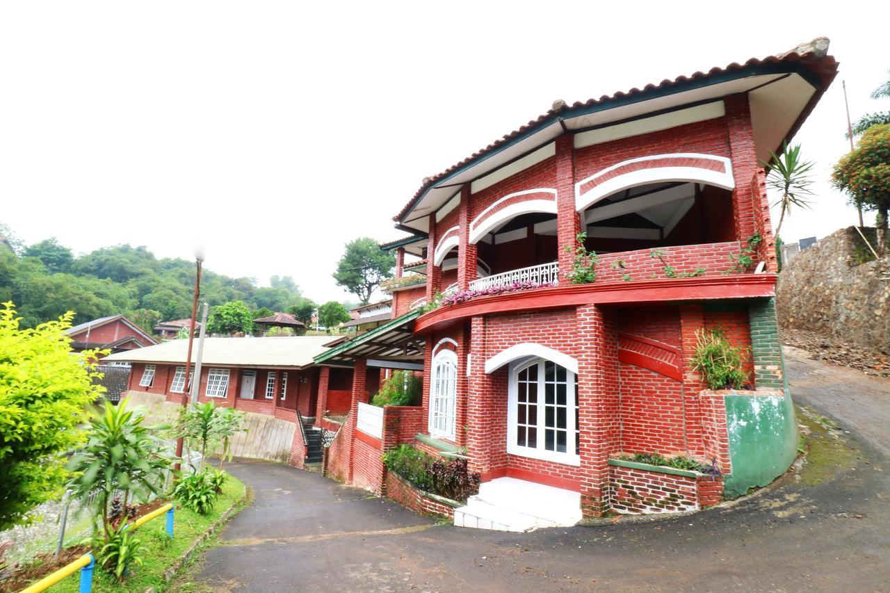 Villa Madani Paragajen 외부 사진