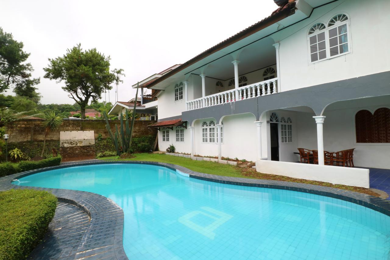 Villa Madani Paragajen 외부 사진