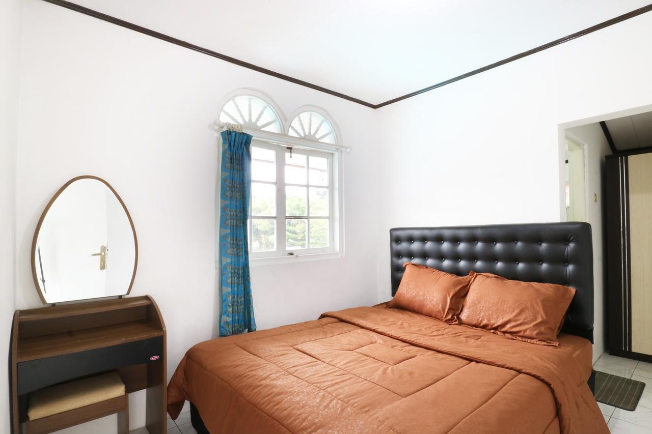 Villa Madani Paragajen 외부 사진