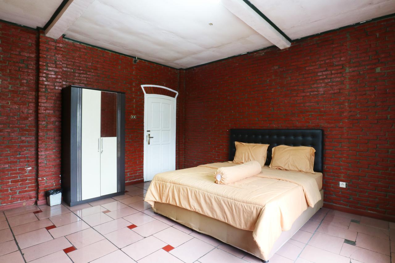 Villa Madani Paragajen 외부 사진
