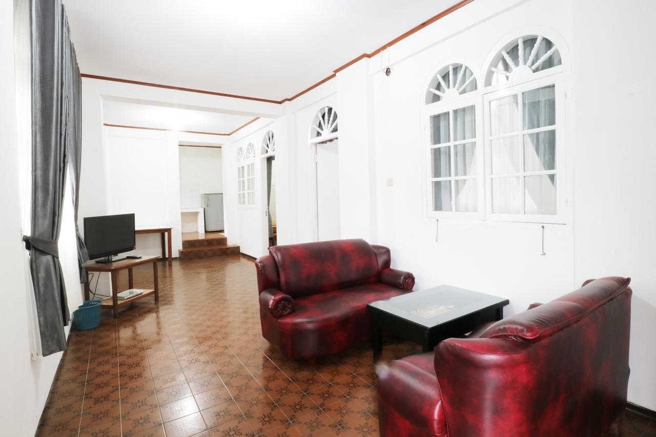 Villa Madani Paragajen 외부 사진