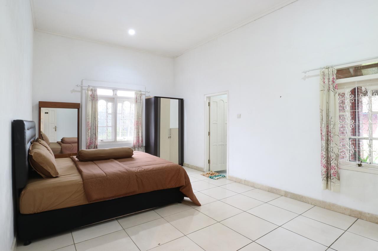 Villa Madani Paragajen 외부 사진