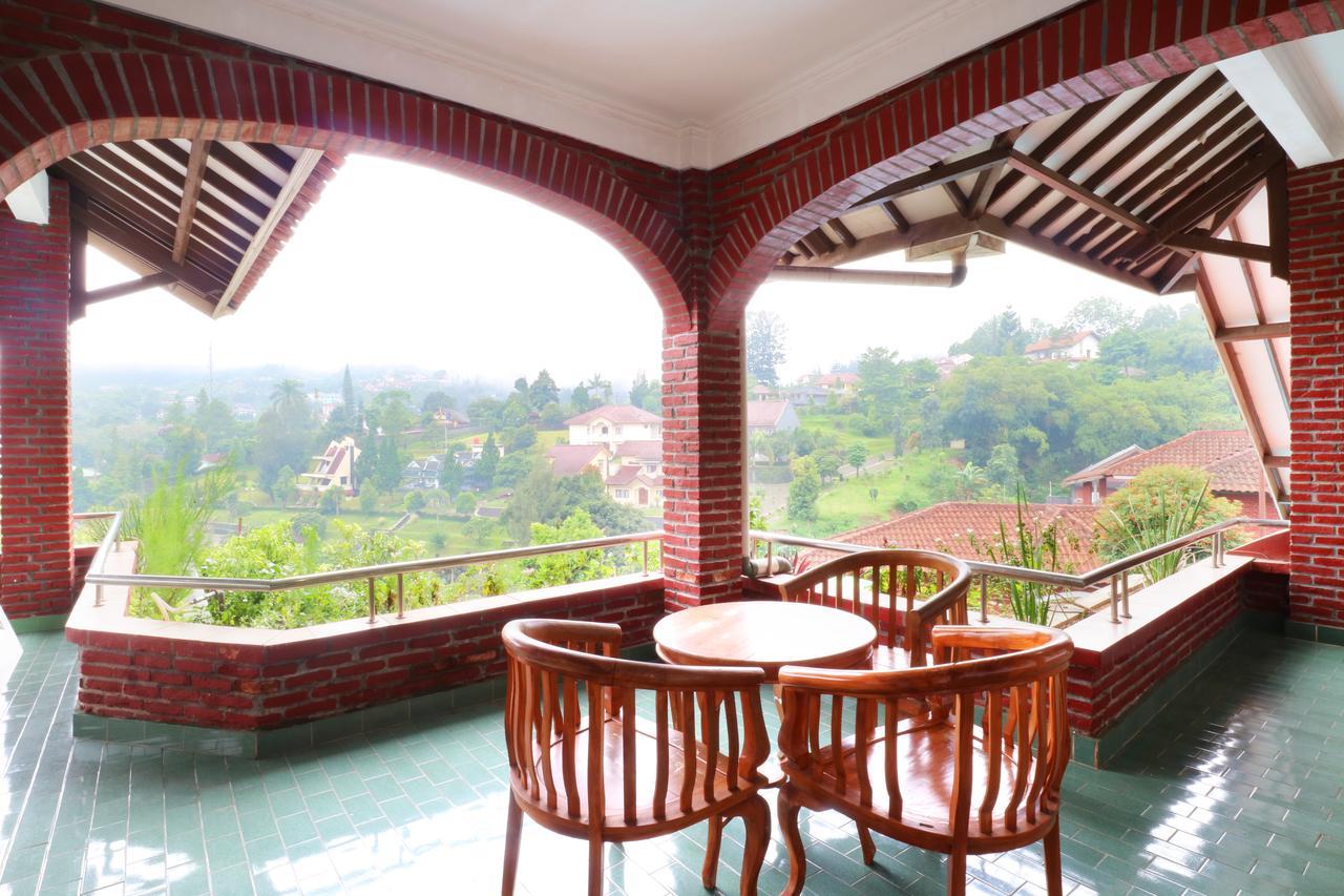 Villa Madani Paragajen 외부 사진